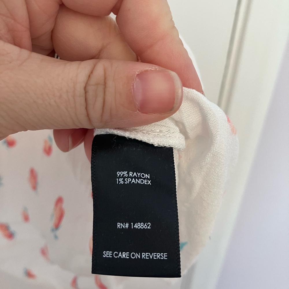 Torrid White Button-Down Peach Top 🍑 - Picture 6 of 8